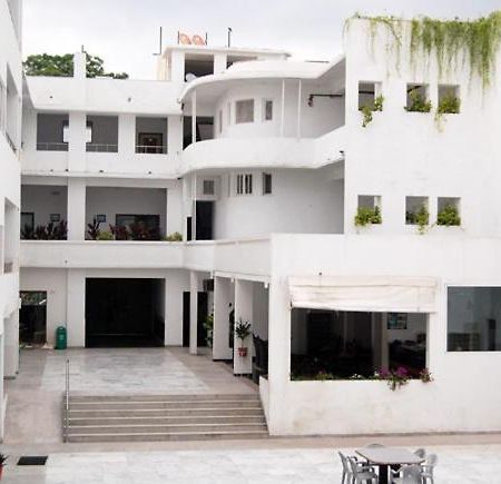 Alka Hotel Udaipur Eksteriør billede