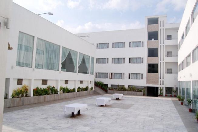 Alka Hotel Udaipur Eksteriør billede